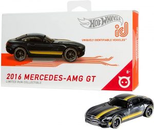 2016 Mercedes-AMG GT is